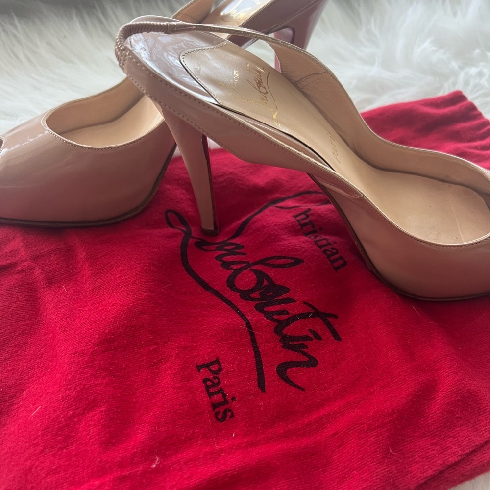 Christian Louboutin Nude Patent Leather Pumps